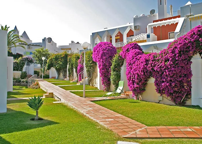 Alhambra 9 Dom wakacyjny Nerja