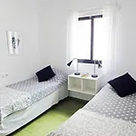 Alhambra 9 *