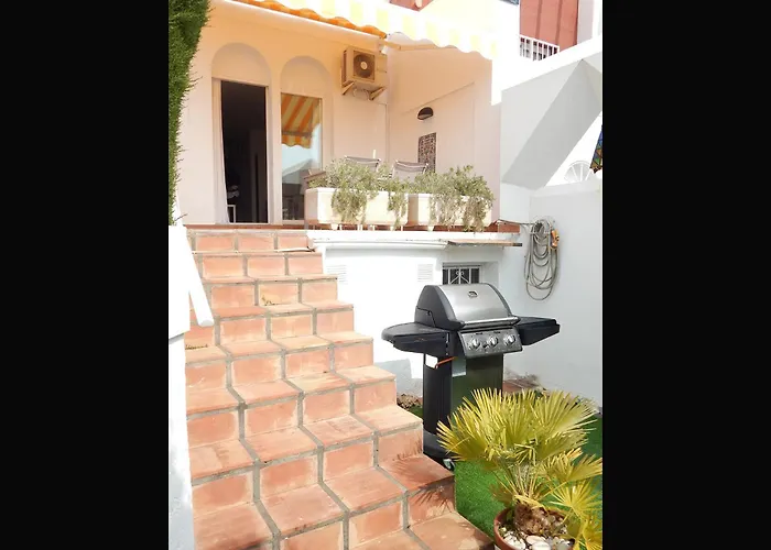 Alhambra 9 בית נופש