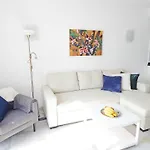 Alhambra 9 *